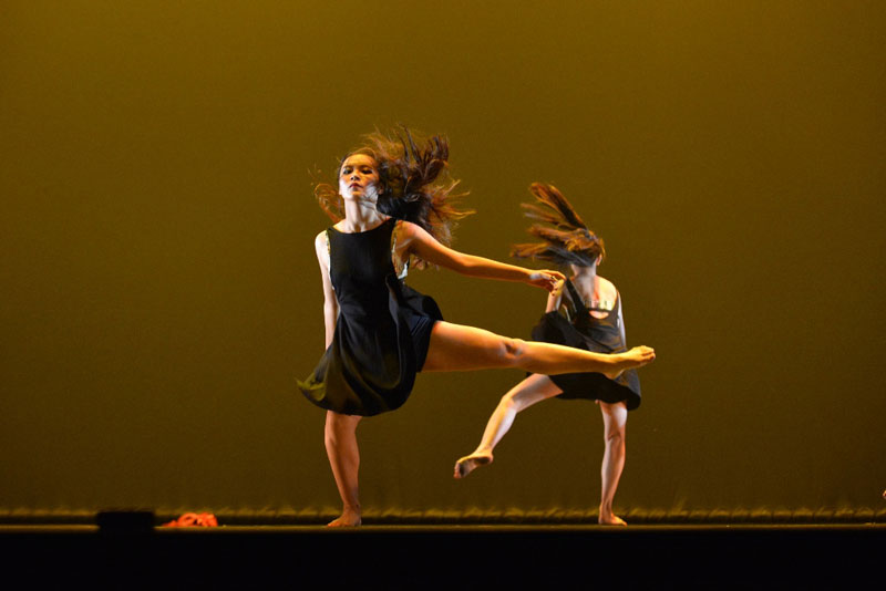 Contemporary-Dance-03
