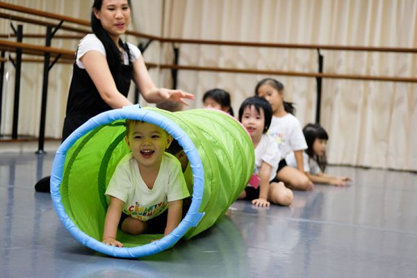 Creative-Movement-Dance-04